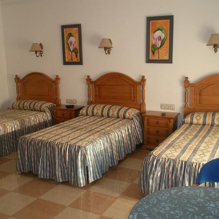 Hostal Los Rosales Alcaraz Værelse billede