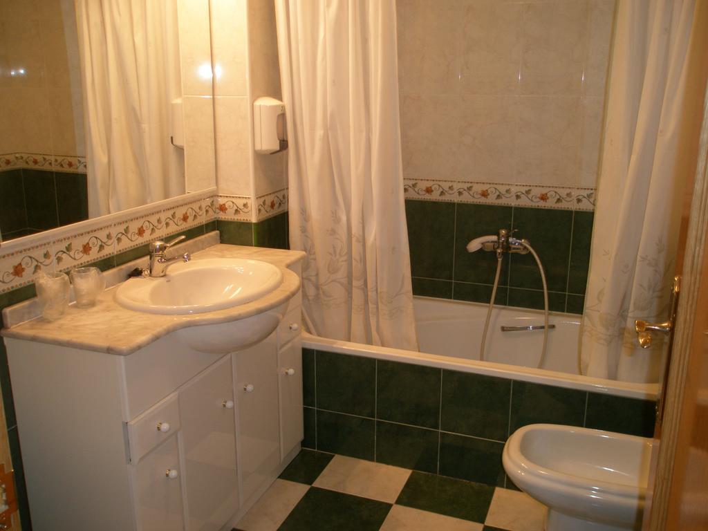 Hostal Los Rosales Alcaraz Værelse billede