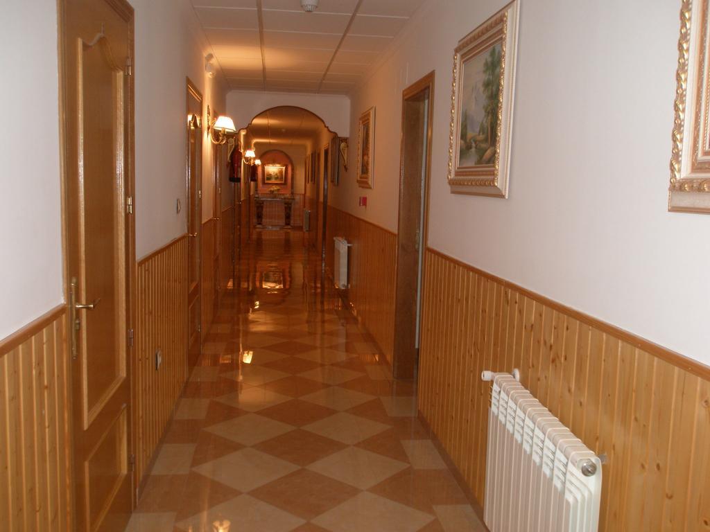 Hostal Los Rosales Alcaraz Værelse billede